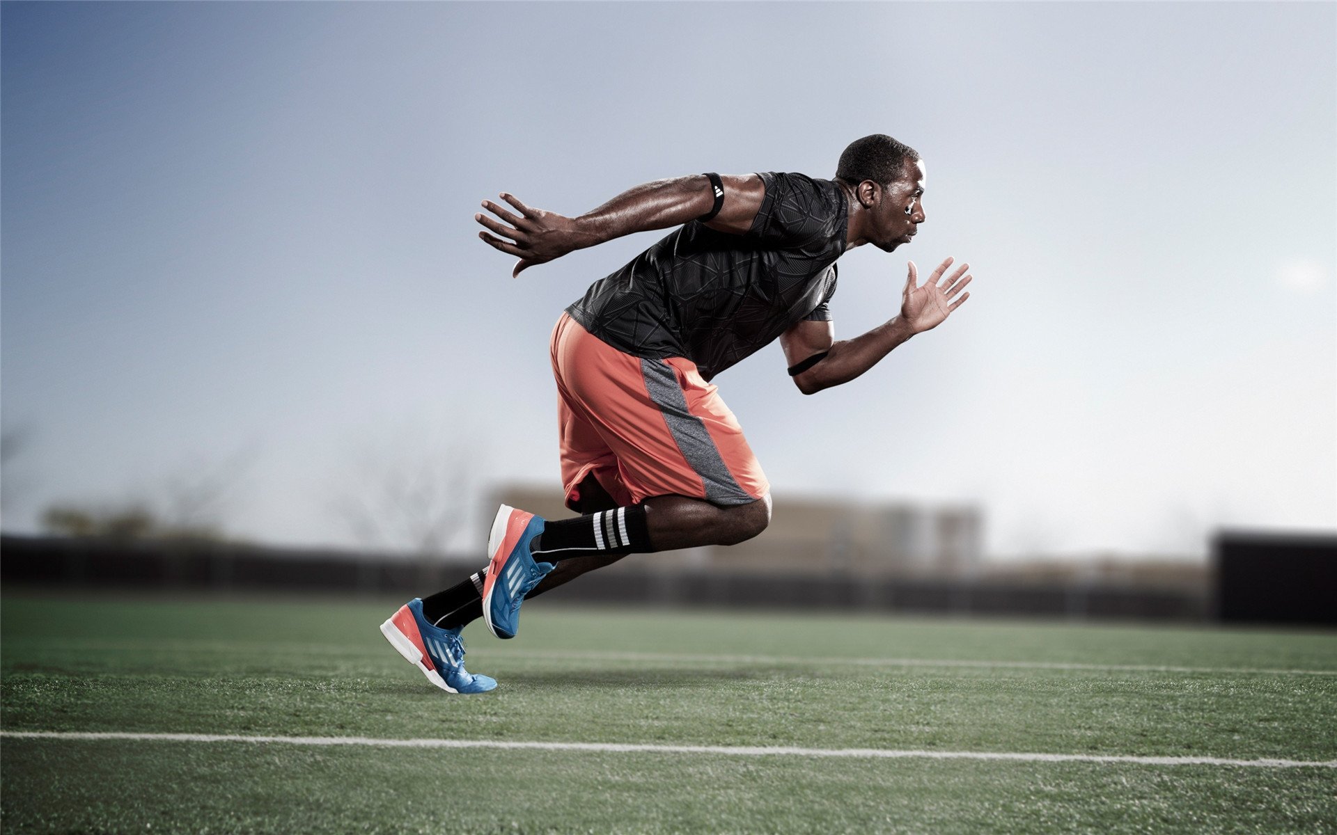 _极地冰川徒步:探索白雪皑皑的冒险之旅_,极地冰川主要在哪里